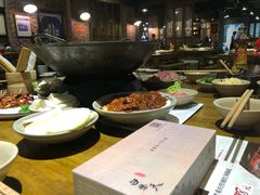 -白乐天毛肚火锅馆(南滨路店)