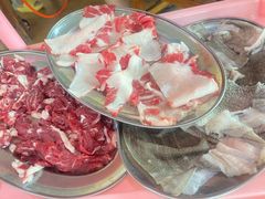 -五洞培记山庄·鲜牛肉火锅