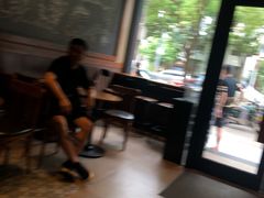 大堂-星巴克(夏碧路店)