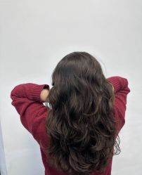 -V7 HAIR SALON