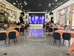 -玩坞轰趴馆·户外团建聚会主题生日派对馆(世豪广场店)