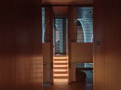 -涨巢·潮玩水疗局