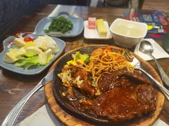 -西缘牛排(荟聚购物中心店)