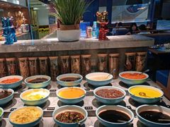 自助调料区-阪尚皇·原切牛排·烤肉火锅自助(北京路店)