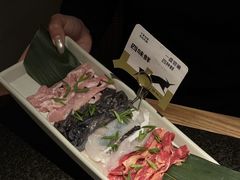 -三出山火锅(万象天地店)