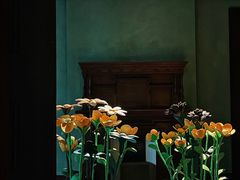 -Nathalie Djurberg与Hans Berg“牛皮纸包裹的月亮”-Prada荣宅当季展览
