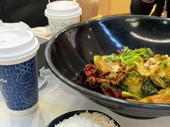 -醉人椒麻辣香锅(王府井喜悦店)