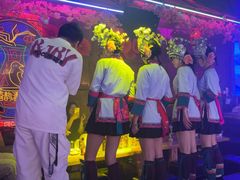 -喜鹊音乐酒馆(西街店)
