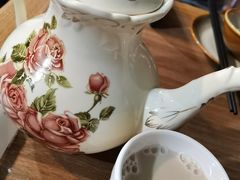 -贯贯吉·清真餐厅(浙江中路店)