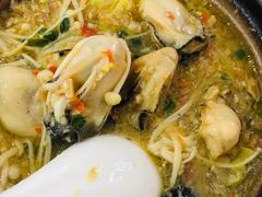 招牌小生蚝砂锅粉丝煲-冯姐生蚝(迎宾广场店)