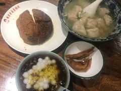 -韩萍老南京馄饨(河西万达店)