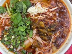 酱香牛肉米干-啊墨江牛烂烀米线
