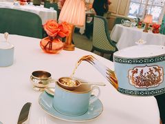 -The Diamond Jubilee Tea Salon at Fortnum & Mason