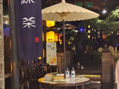 -绿茶餐厅(财富购物中心店)