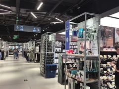 -迪卡侬(环球港店)