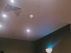 -星巴克臻选(南京金茂览秀城店)