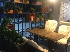 -杨小贤(东融国际影城店)