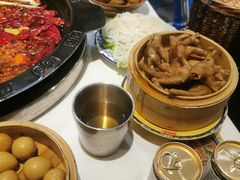 -卤校长老火锅(杨家坪直营店)