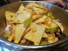 -秦香阁·西北家常菜(徐汇日月光中心店)