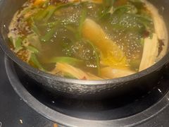 -七欣天香辣蟹火锅(南京建宁路大观天地店)