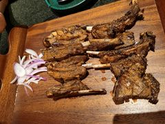 传统工艺秘制羊排-丝路金桃·新疆菜(徐汇店)