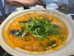 鱼头泡饼-八张桌子(老店)