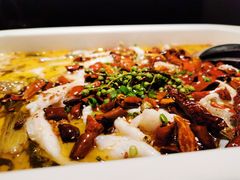 -江湖情酸菜鱼(万菱汇店)