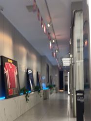 -PE SALON