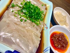 自制皮冻-吴满满油泼面(北方风味园店)