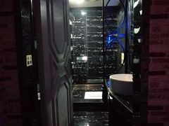 -欢乐迪KTV(南坪上海城店)