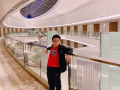 -上海滴水湖皇冠假日酒店