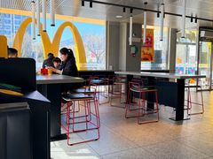 -麦当劳(滨河路DT店)