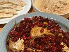 辣烧杂鱼-荣小馆(杭州大厦店)
