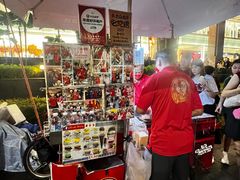 -詹爷爷乌节路街头冰淇淋