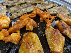 鸡翅鸡脆骨双拼-老地方烤肉(梅华总店)