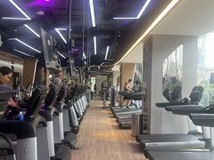 -威克健身游泳(万菱汇店)