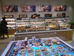 面包甜点陈列柜-巴黎贝甜(华堂新辰汇店)