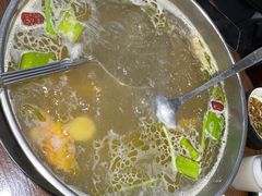 -乡土黄·鲜牛肉火锅·小龙虾(兴业街店)
