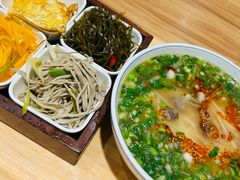 牛肉拉面-西部马华清真兰州牛肉面·烧烤夜市(关东店)