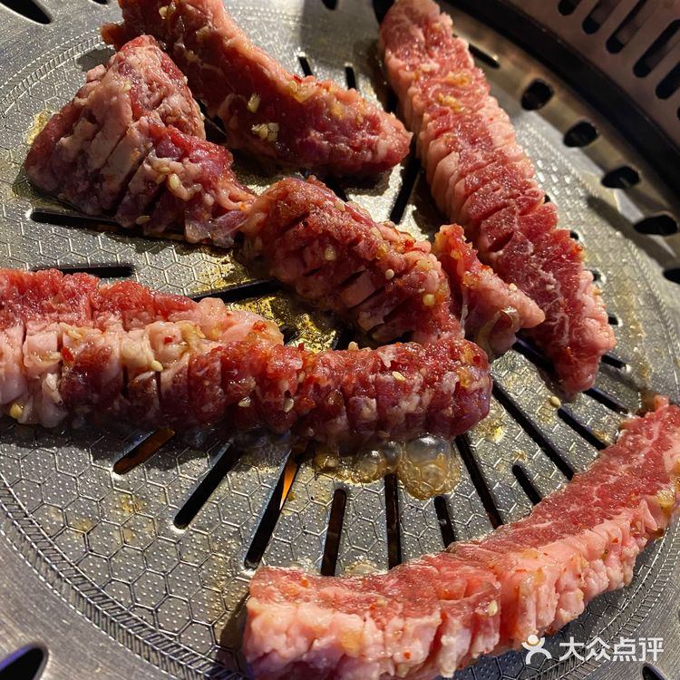 圣诞约会餐厅指南|九尾壶·炭火烤肉