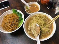 -小梁哥云吞面(黄贝岭店)