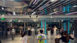 -泫舞舞蹈工作室