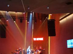 -TZ House音乐现场(来福士中心店)