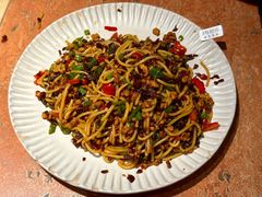 黑三剁爆炒米线-浩海火燒雲傣家菜(芮欧百货店)