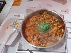 -黄记煌三汁焖锅(新佳丽江汉路店)