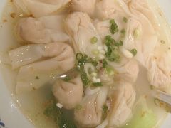 -遇见小面(白云机场T2安检外店)
