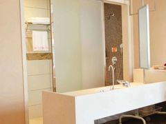 -臻儿屿月子会所(茶山店)