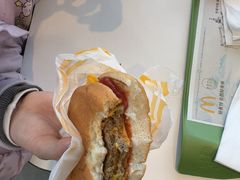 -麦当劳(健德桥得来速店)
