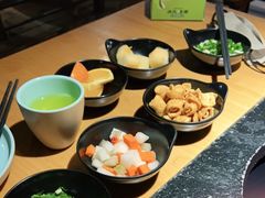 -洪氏嗨捞·广东猪肚鸡·椰子鸡火锅(西咸万象城店)