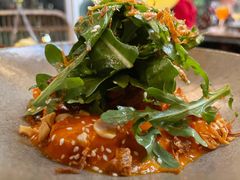 炭烤茄子配辣味酱汁酸奶香菜-TOMATITO(无限极荟店)